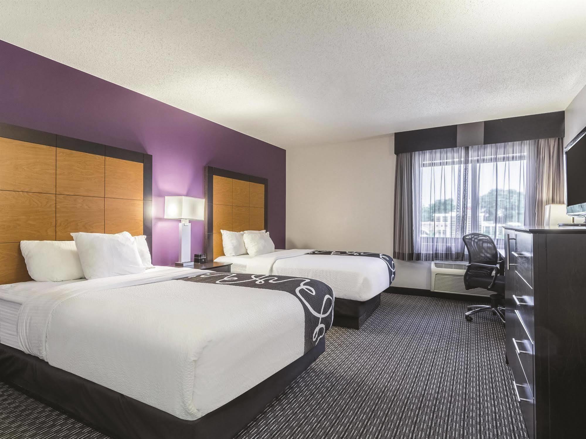La Quinta Inn By Wyndham Midland Exterior foto